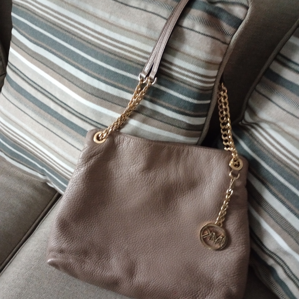 Chic Taupe Leather Shoulder Bag with Gold Chain Michael Kors.Three Pockets .
